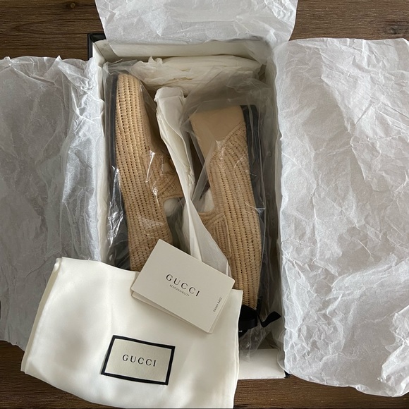 Gucci raffia agadir leather loafers - Picture 10 of 13